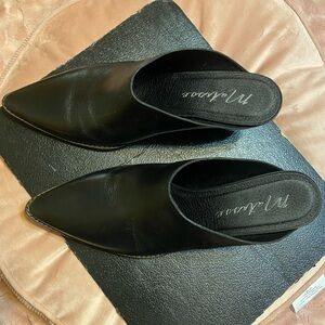 Matisse Sleek Black Mules